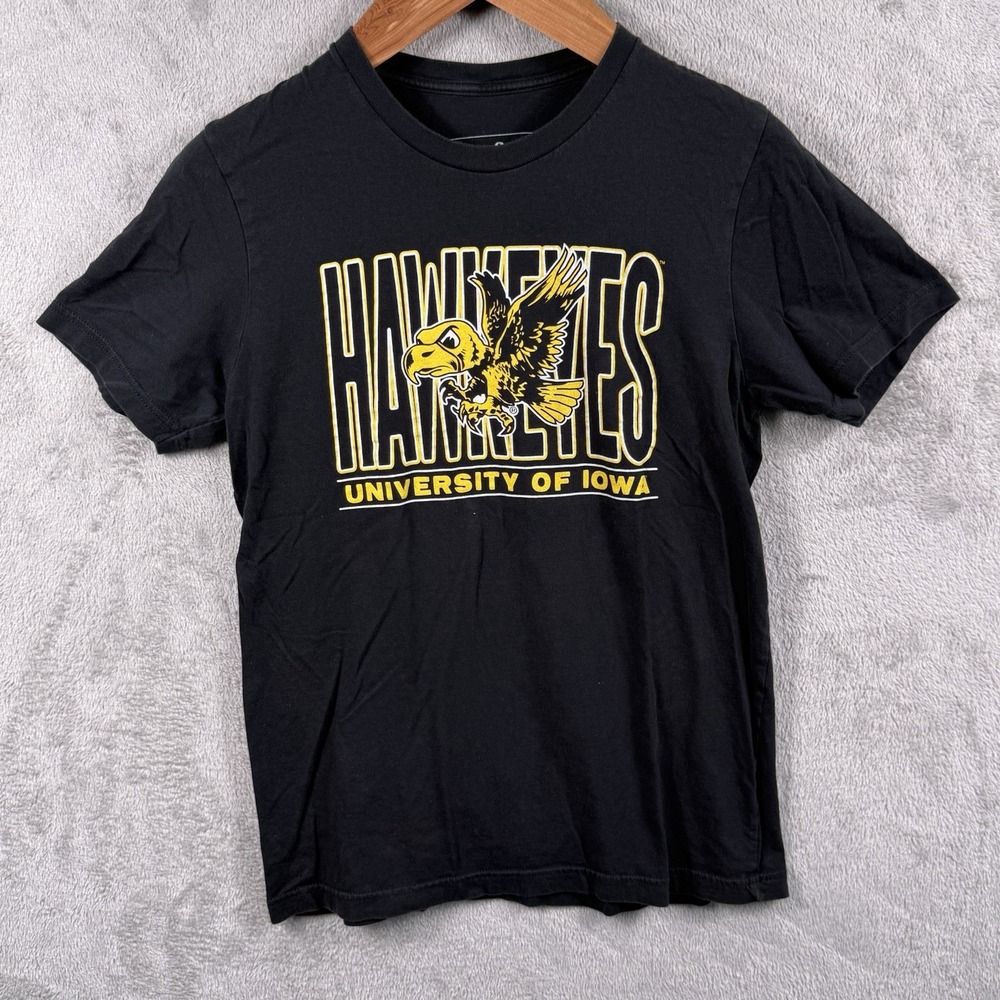 Homefield Iowa Hawkeyes Shirt Mens M Beware The Swarm Black Collegiate Football